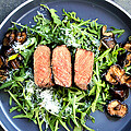 Bison Rumpsteak mit Umami Pilzen und Rucola